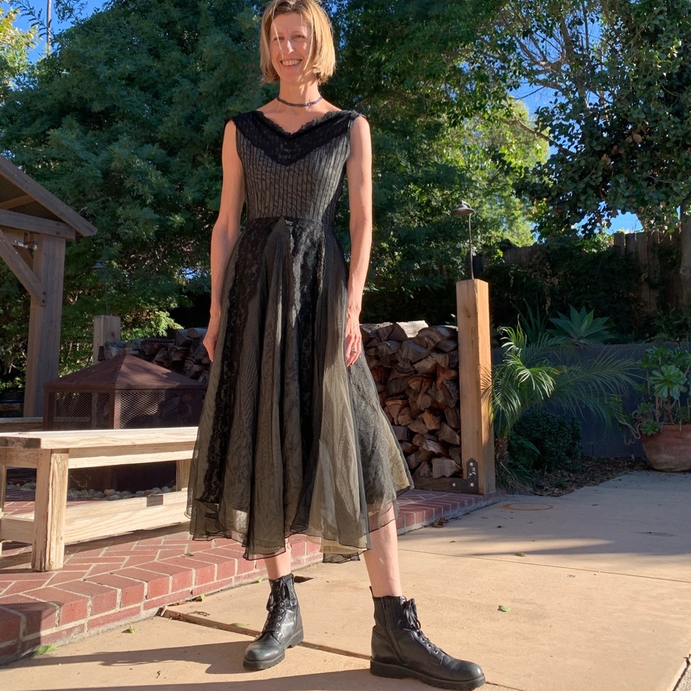 Anthropologie Style Vintage Black Dress Size 6